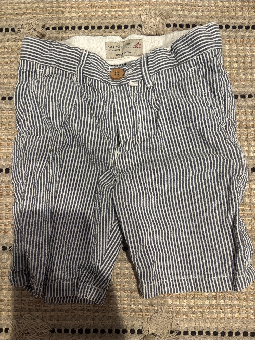 Zara Navy and White Seersucker Stripe Shorts